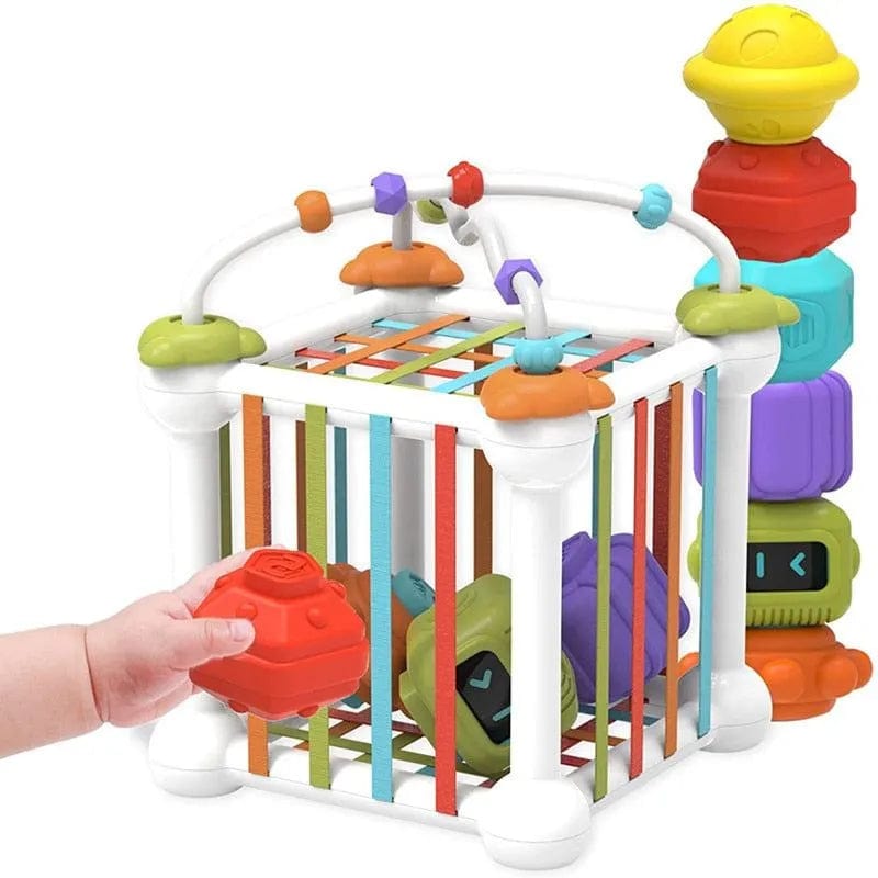 jouet cube plus avec main d'enfant - Jouets montessori 1 an